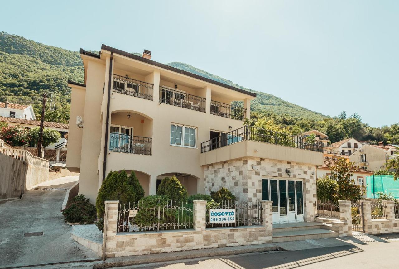 Apartments Cosovic Cattaro Esterno foto